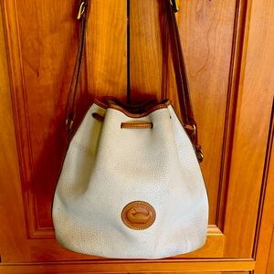 Vintage Dooney & Bourke All Weather Leather Shoulder Bag